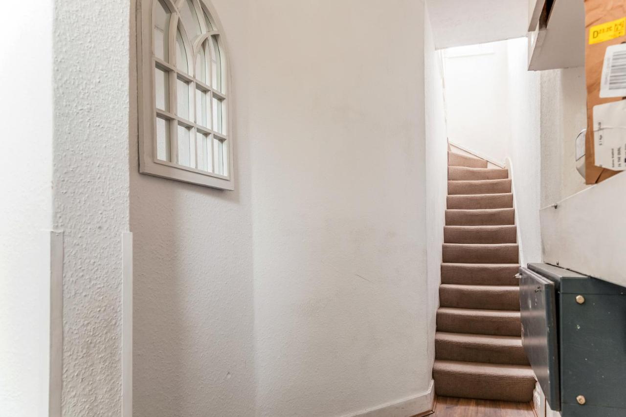 Pass The Keys Terrace Apartment By The Kia Oval Londra Esterno foto
